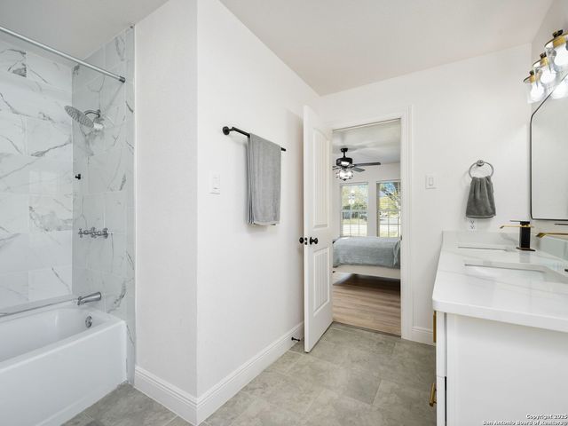 8403 Maple Ridge, San Antonio, TX 78239