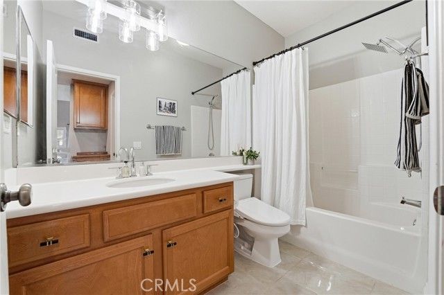 143 Lockford, Irvine, CA 92602