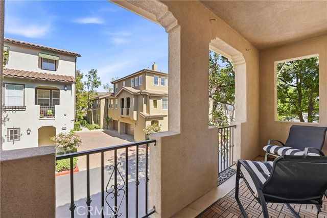 143 Lockford, Irvine, CA 92602