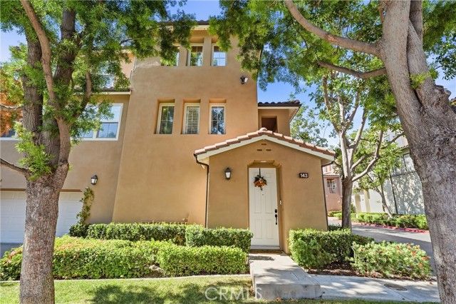 143 Lockford, Irvine, CA 92602