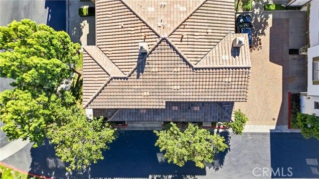 143 Lockford, Irvine, CA 92602