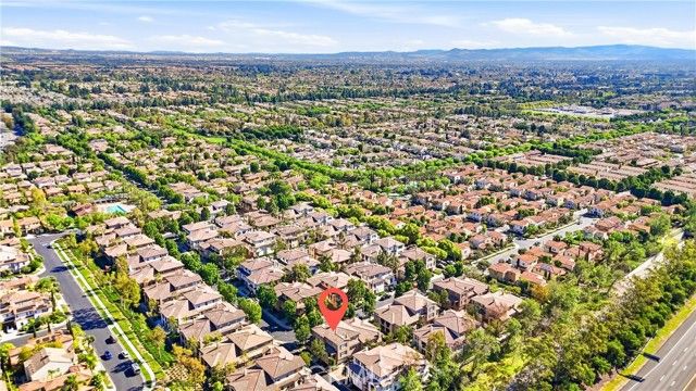 143 Lockford, Irvine, CA 92602