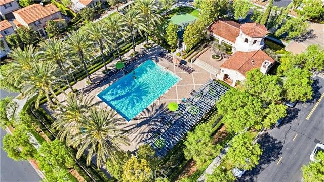 143 Lockford, Irvine, CA 92602