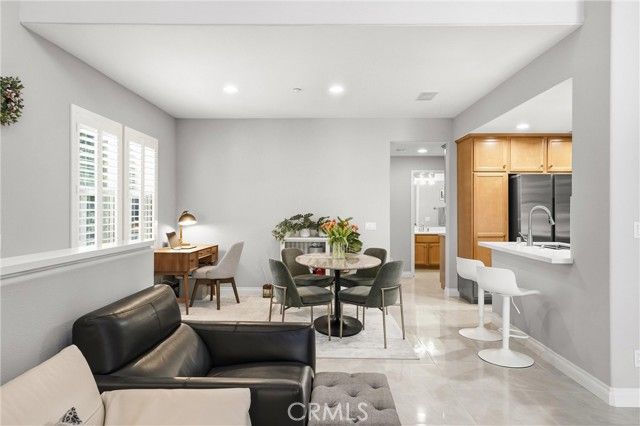 143 Lockford, Irvine, CA 92602