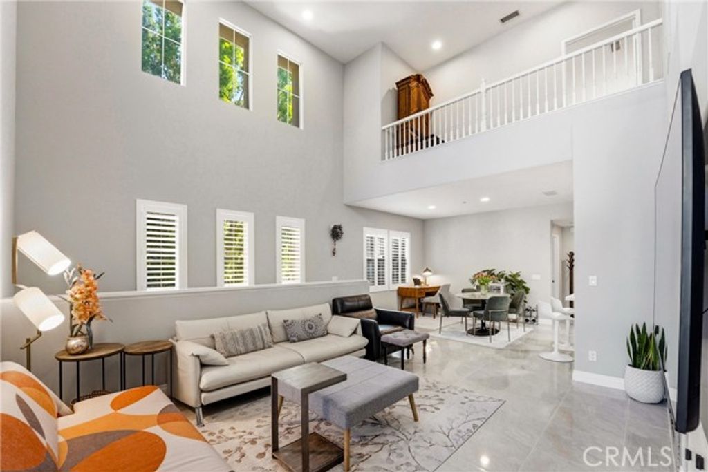 143 Lockford, Irvine, CA 92602