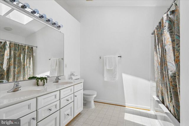 8737 HACKNEY DR, Bristow, VA 20136