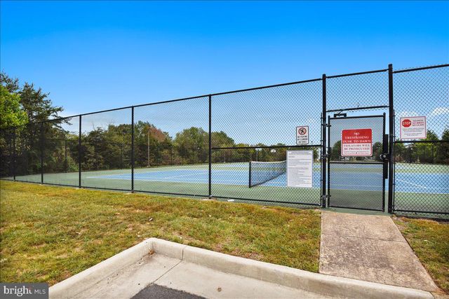 8737 HACKNEY DR, Bristow, VA 20136