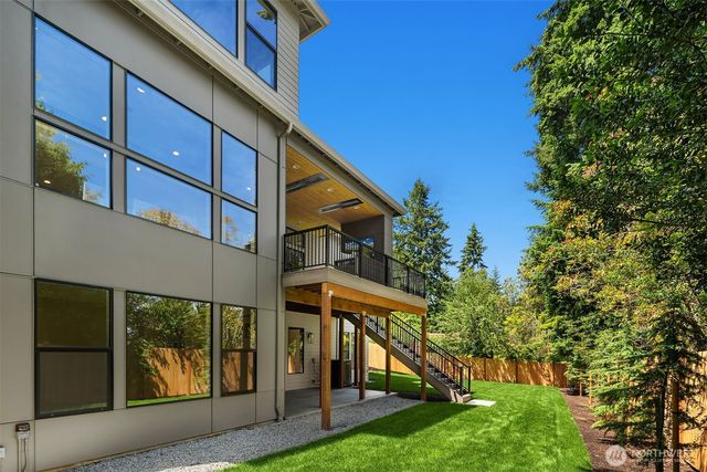 3802 145th Avenue SE, Bellevue, WA 98006