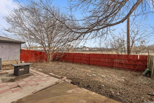 8146 Easy Meadow, Converse, TX 78109