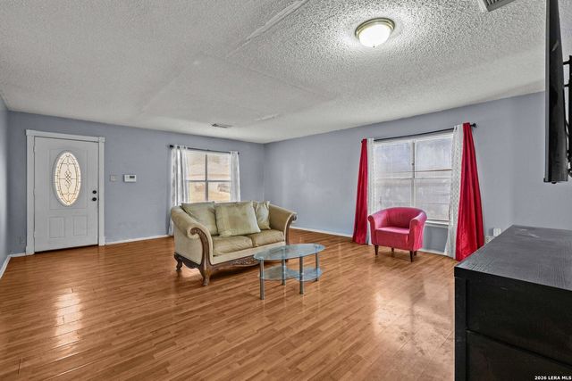 8146 Easy Meadow, Converse, TX 78109