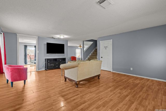 8146 Easy Meadow, Converse, TX 78109