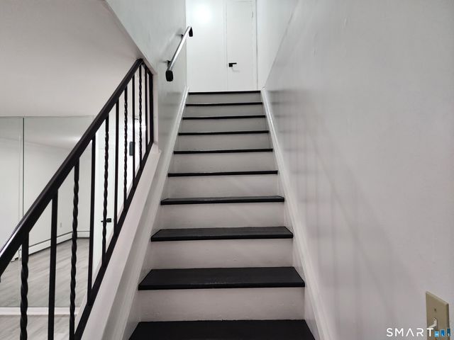 109 Blackstone Village 109, Meriden, CT 06450
