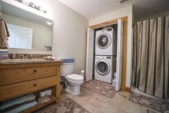 4000 W Prather Road, Ellettsville, IN 47429