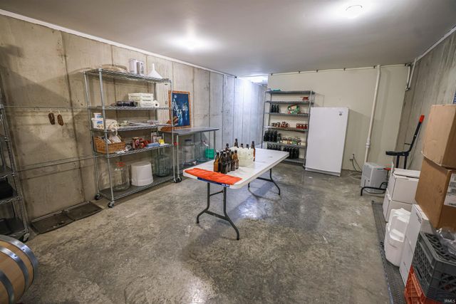 4000 W Prather Road, Ellettsville, IN 47429