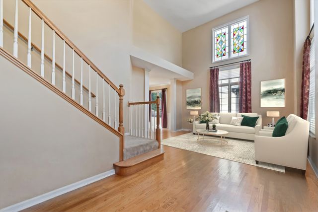 1246 Chatham Drive, Lemont, IL 60439