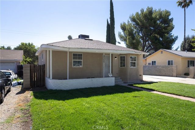 4555 N Stoddard, San Bernardino, CA 92407