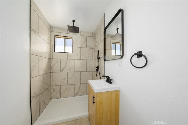 4555 N Stoddard, San Bernardino, CA 92407