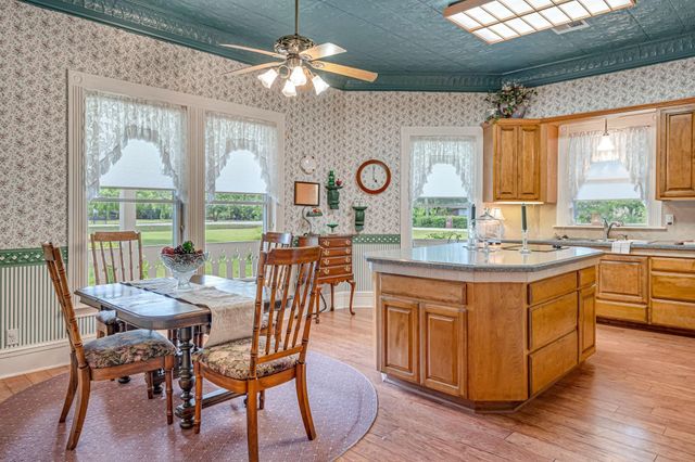 4028 Crosby Cedar Bayou Road, Baytown, TX 77521