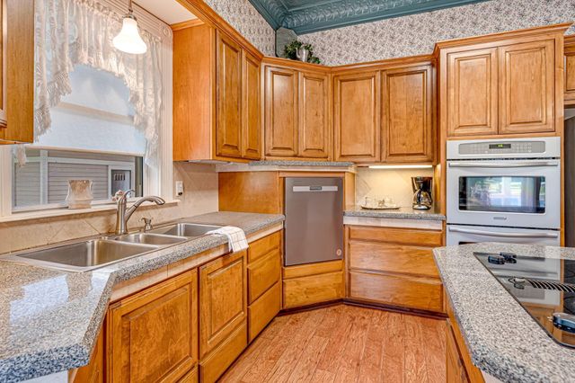 4028 Crosby Cedar Bayou Road, Baytown, TX 77521