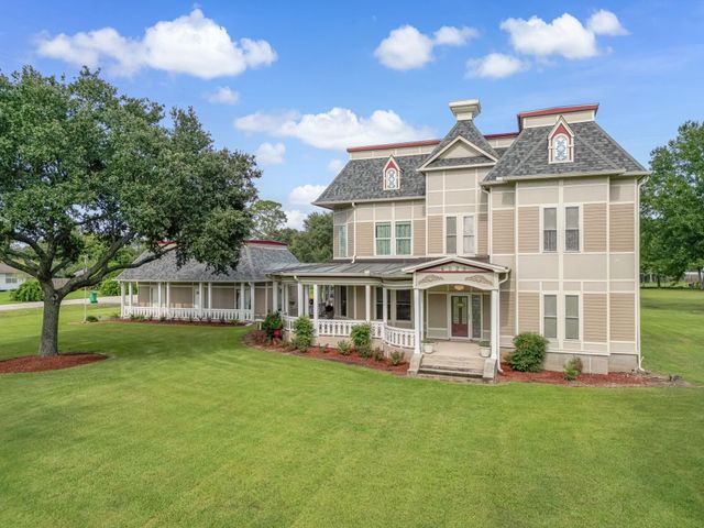 4028 Crosby Cedar Bayou Road, Baytown, TX 77521