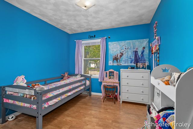 949 Diane Street, Kentwood, MI 49508