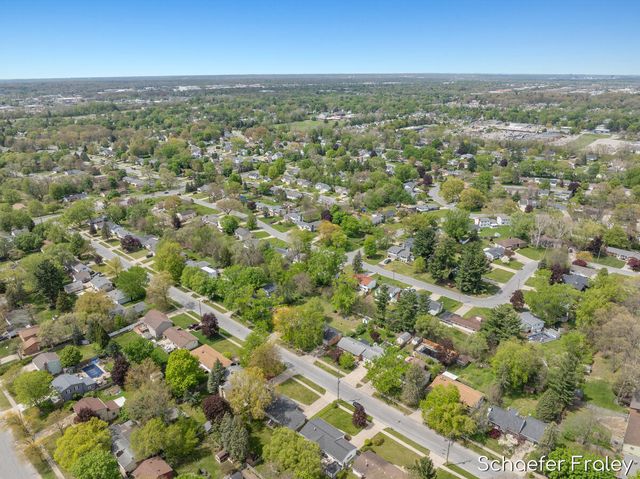 949 Diane Street, Kentwood, MI 49508