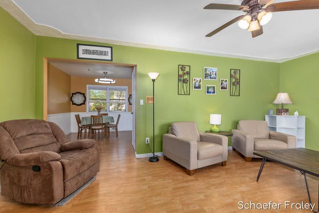 949 Diane Street, Kentwood, MI 49508