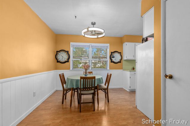 949 Diane Street, Kentwood, MI 49508