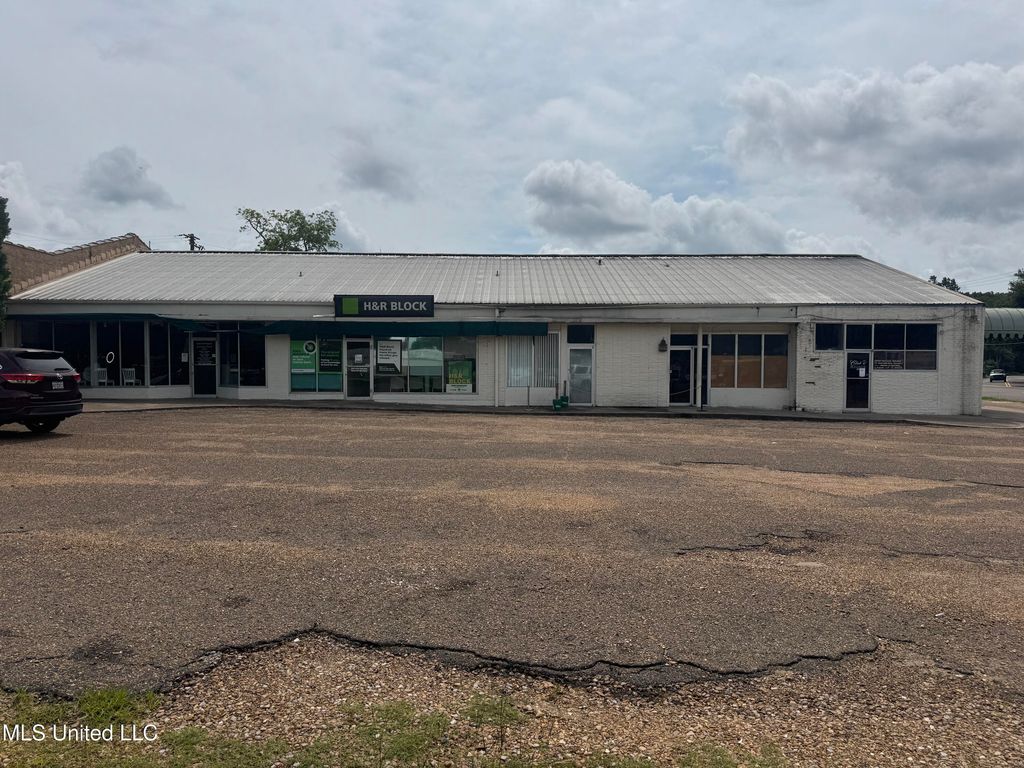 55 E Franklin Street, B, Natchez, MS 39120