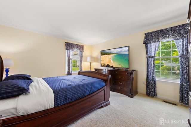 10 Alexander Hamilton Court A, Monroe, NJ 08831