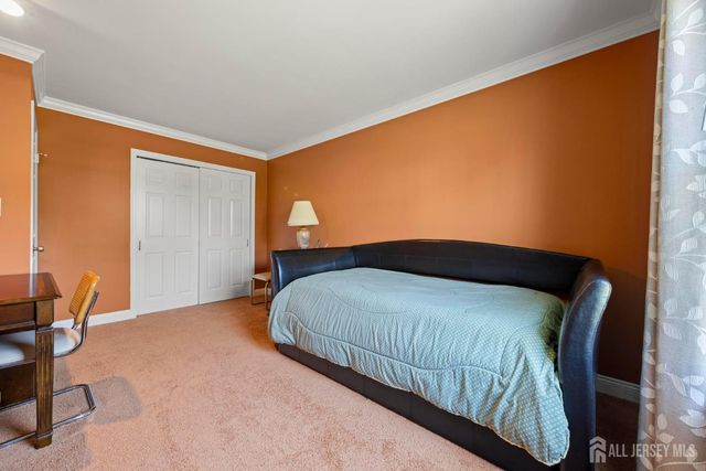 10 Alexander Hamilton Court A, Monroe, NJ 08831