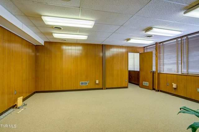 337 Bluff City Highway, Bristol, TN 37620