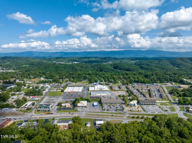 337 Bluff City Highway, Bristol, TN 37620
