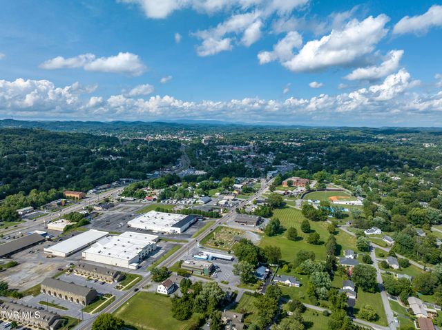 337 Bluff City Highway, Bristol, TN 37620