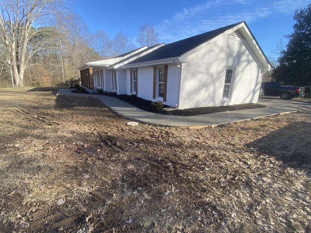 644 Highway 13, Cunningham, TN 37052