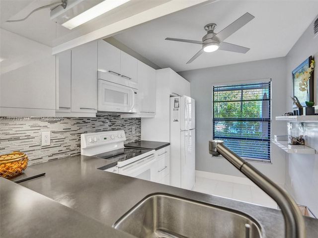 3485 Environ Blvd C107, Lauderhill, FL 33319