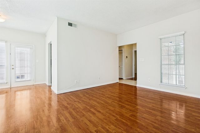 8600 Coppertowne Lane 1507, Dallas, TX 75243