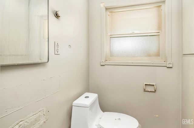 4705 Misty Court, Bakersfield, CA 93309