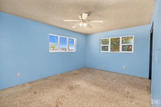 4705 Misty Court, Bakersfield, CA 93309