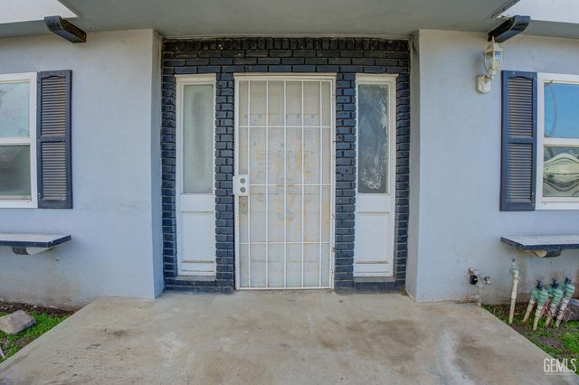 4705 Misty Court, Bakersfield, CA 93309