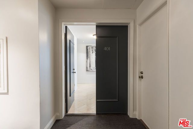 121 S Palm Drive 401, Beverly Hills, CA 90212