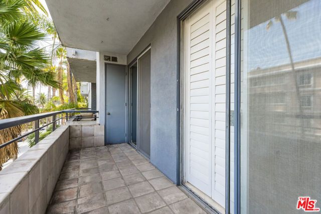 121 S Palm Drive 401, Beverly Hills, CA 90212