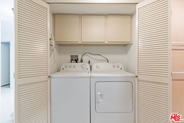 121 S Palm Drive 401, Beverly Hills, CA 90212