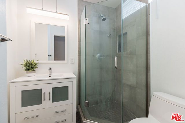 121 S Palm Drive 401, Beverly Hills, CA 90212