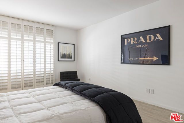 121 S Palm Drive 401, Beverly Hills, CA 90212