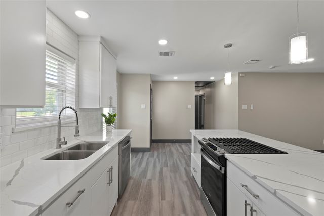 1006 Shorehaven Drive, Garland, TX 75040