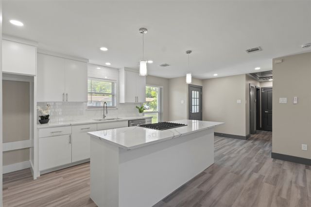 1006 Shorehaven Drive, Garland, TX 75040