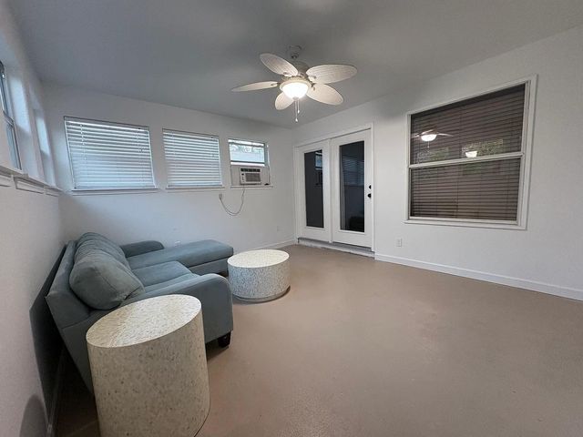 430 Summit Ridge DR N, Point Venture, TX 78645