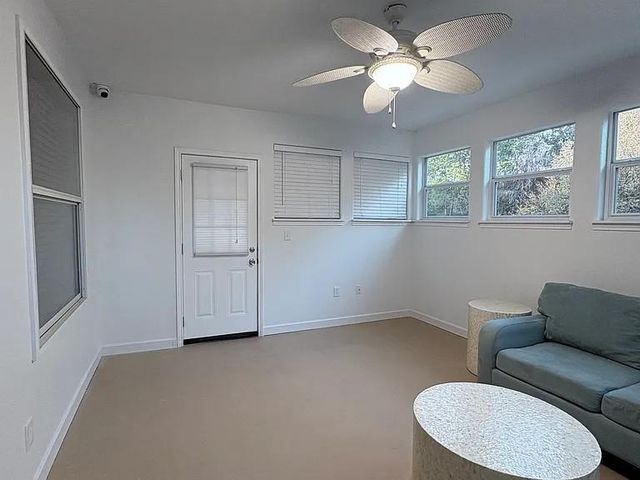 430 Summit Ridge DR N, Point Venture, TX 78645
