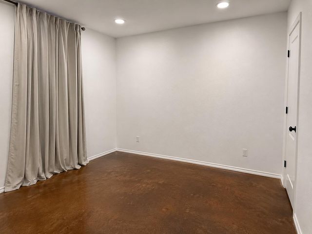 430 Summit Ridge DR N, Point Venture, TX 78645